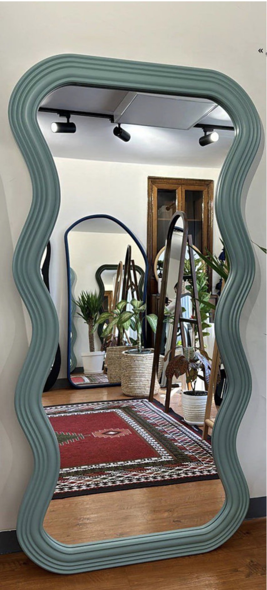 180 x 80 Dalgalı Model Boy Aynası