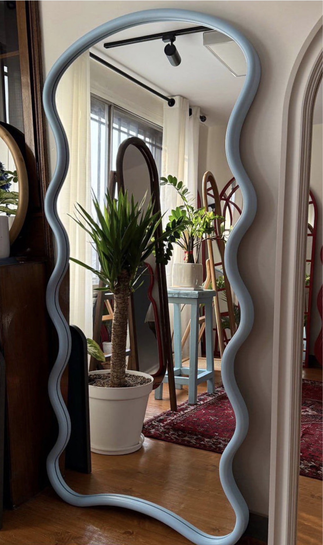 180 cm Oval Kesim Dalgalı Model Boy Aynası